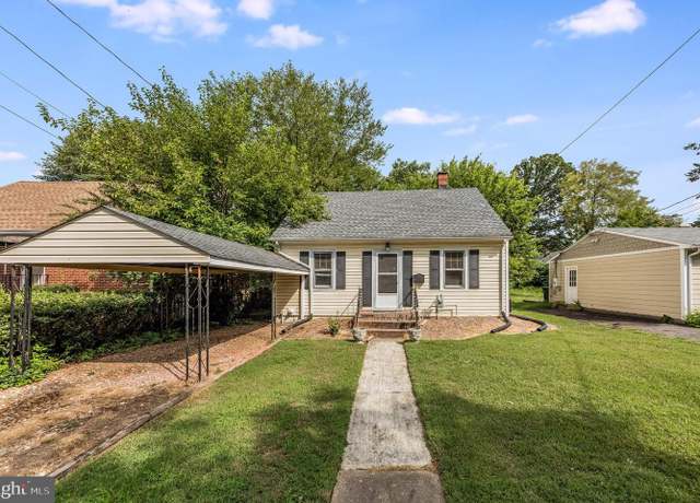 Property at 1311 Rowe St, Fredericksburg, VA 22401, 4 beds, 2 baths