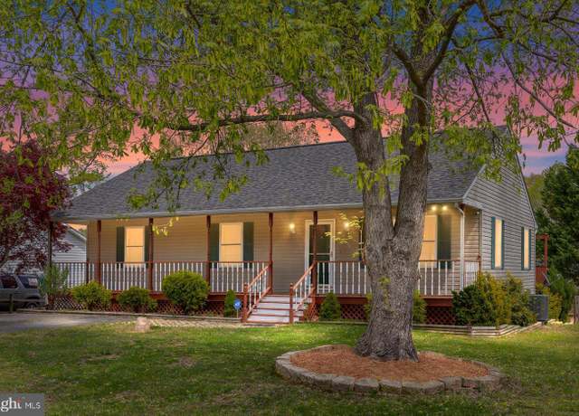 Property at 496 Albrough Blvd, Colonial Beach, VA 22443, 3 beds, 2.5 baths