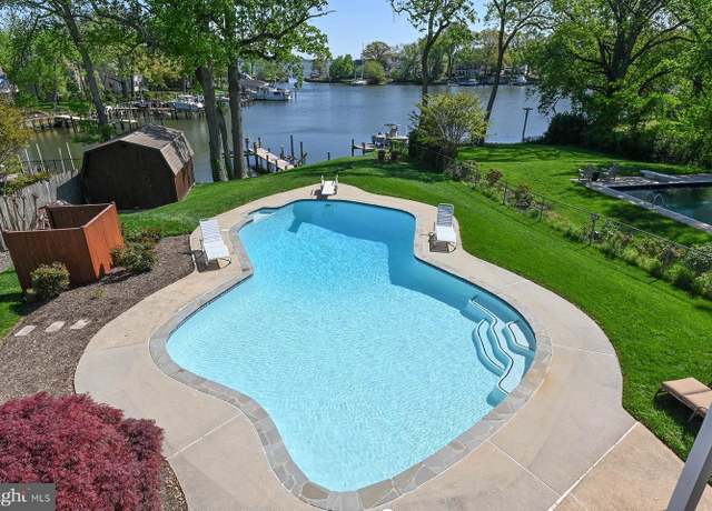 Property at 857 Spriggs Ct, Arnold, MD 21012, 3 beds, 3 baths