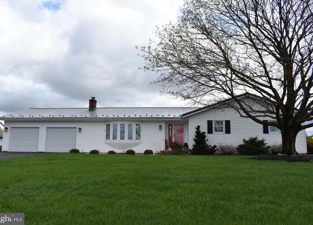 Property at 5211 Harney Rd, Taneytown, MD 21787, 4 beds, 2 baths