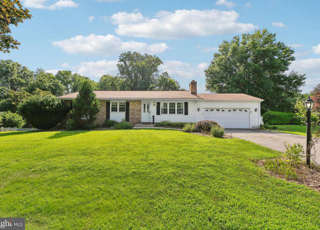 Property at 4002 Dee Jay Dr, Ellicott City, MD 21042, 3 beds, 2 baths