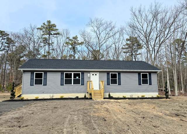 Property at 649 Weymouth Rd, Buena, NJ 08310, 3 beds, 2 baths