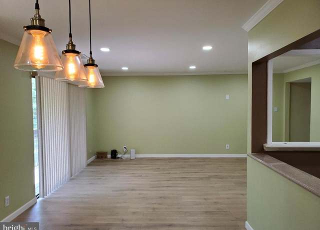 Property at 115 Kings Highway Unit #196, Maple Shade, NJ 08052, 2 beds, 1 bath