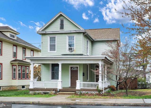 Property at 22 W Coover St, Mechanicsburg, PA 17055, 3 beds, 1 bath