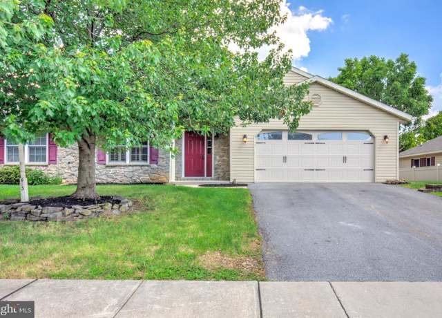 Property at 413 Flaxen Ln, Ephrata, PA 17522, 3 beds, 1 bath