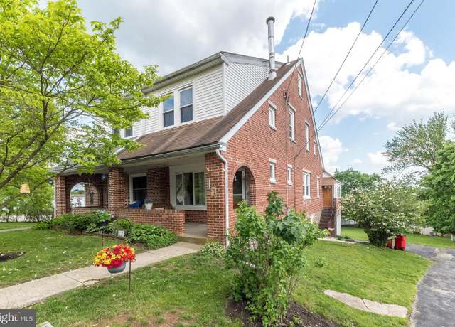 Property at 4 Elm Ave, Trooper, PA 19403, 3 beds, 1.5 baths