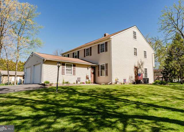 Property at 139 Beth Dr, Lansdale, PA 19446, 3 beds, 1.5 baths