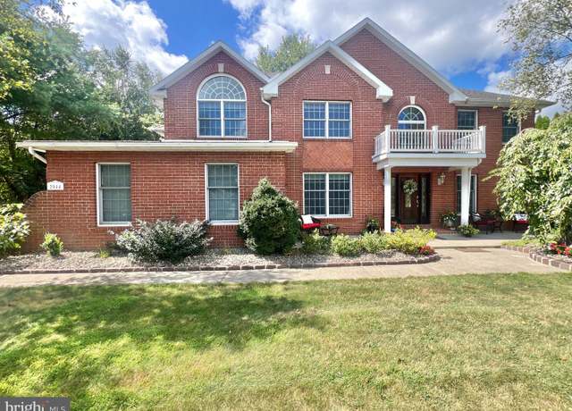 Property at 2044 Carol Ann Way, Bethlehem, PA 18015, 4 beds, 3 baths