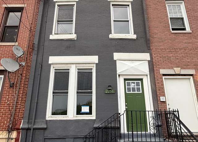 Property at 2251 N 22nd St, Philadelphia, PA 19132, 8 beds, 3 baths