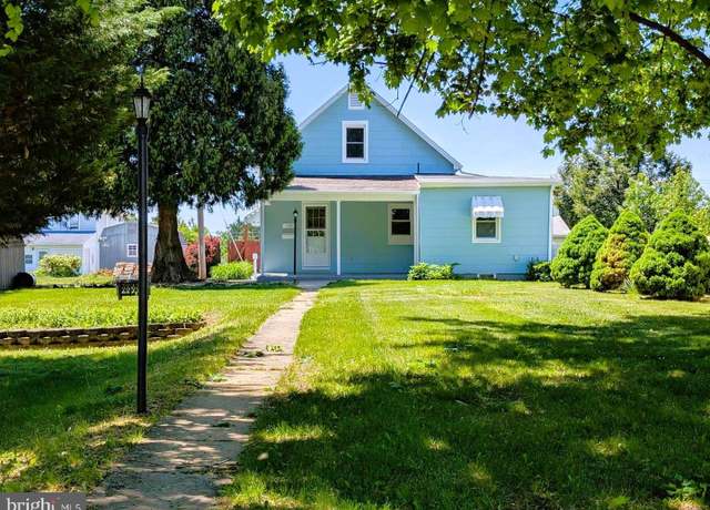 Property at 110 Sanford Ave, Hanover, PA 17331, 3 beds, 1 bath