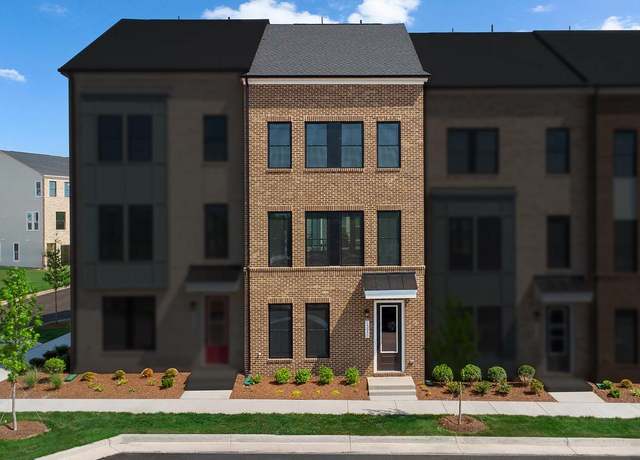 Property at 13930 Aviation Pl, Herndon, VA 20171, 4 beds, 4 baths