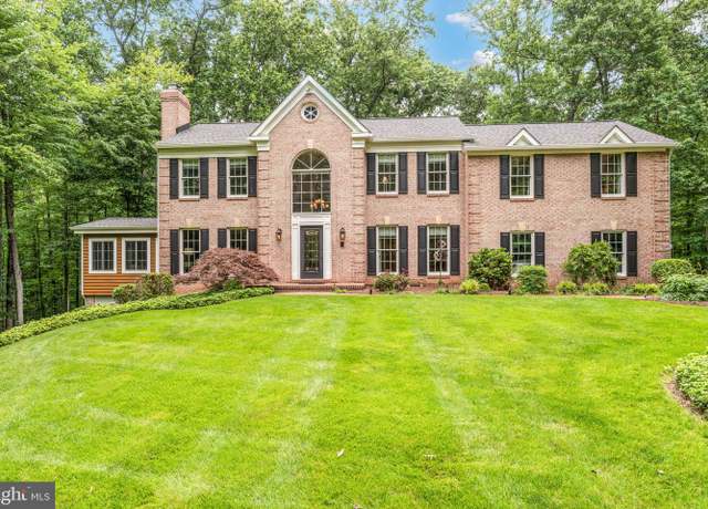 Property at 6323 Colchester Rd, Fairfax Station, VA 22039, 4 beds, 3.5 baths