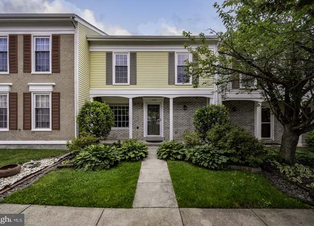 Property at 5455 Safe Harbor Ct, Fairfax, VA 22032, 3 beds, 3.5 baths