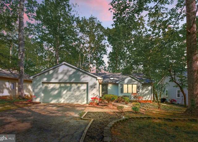 Property at 209 Green St, Locust Grove, VA 22508, 3 beds, 2 baths