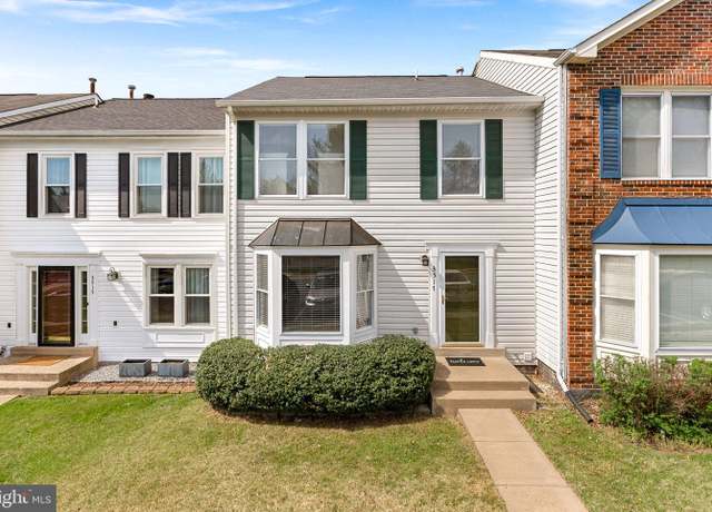 Property at 3517 Covered Bridge Ln, Woodbridge, VA 22192, 3 beds, 3 baths