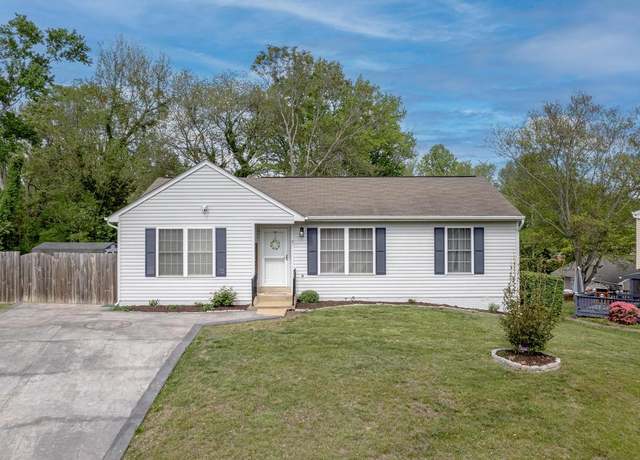 Property at 5 Lavelle Dr, Fredericksburg, VA 22407, 3 beds, 2 baths
