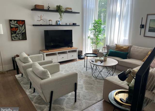 Property at 3919 Fulton St NW #4, Washington, DC 20007, 2 beds, 2.5 baths