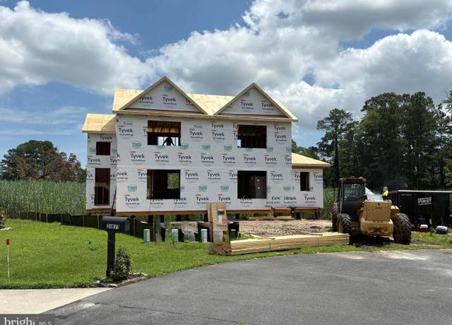 Property at 31870 Mill Run Dr, Ocean View, DE 19970, 4 beds, 2.5 baths