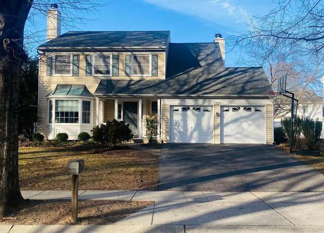 Property at 2324 Nantucket Dr, Crofton, MD 21114, 4 beds, 3.5 baths