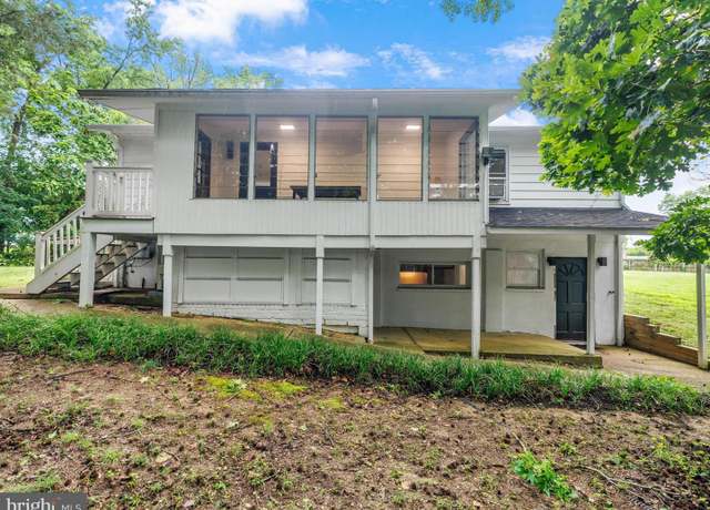 Property at 17 A Elliott Rd, Annapolis, MD 21403, 4 beds, 2 baths