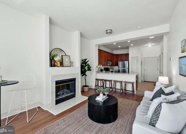 Property at 1500 Thames St #301, Baltimore, MD 21231, 2 beds, 2 baths