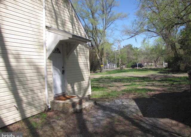 Property at 213 Central Ave, Federalsburg, MD 21632, 2 beds, 1 bath