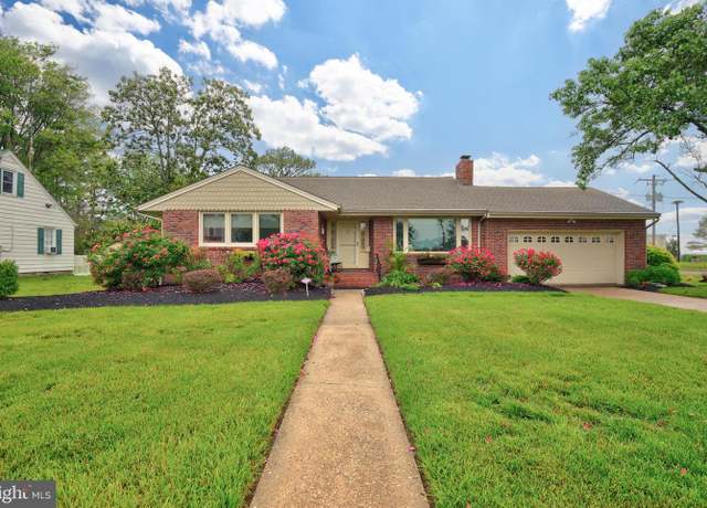 Property at 1 Somerset Ave, Cambridge, MD 21613, 2 beds, 1 bath