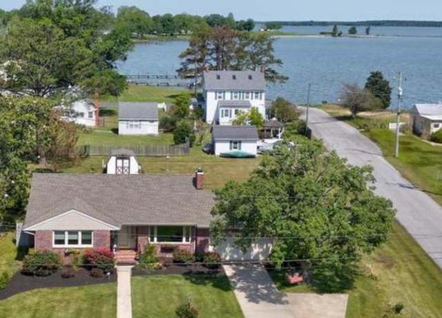 Property at 1 Somerset Ave, Cambridge, MD 21613, 2 beds, 1 bath