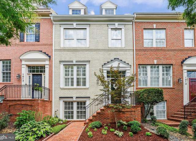Property at 1015 Crestfield Dr, Rockville, MD 20850, 4 beds, 3.5 baths