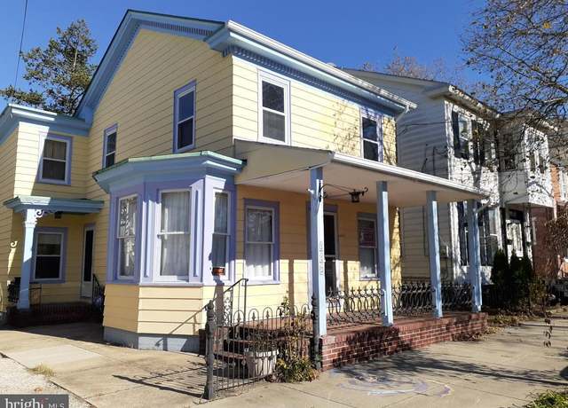 Property at 112 Pine St E, Millville, NJ 08332, 3 beds, 1 bath