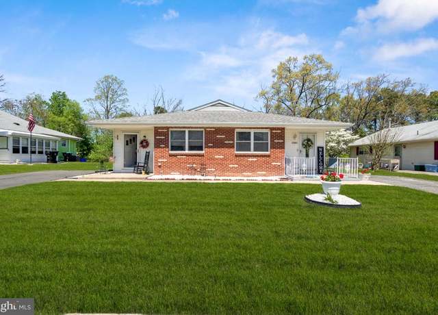 Property at 144 Elmtowne Blvd, Hammonton, NJ 08037, 2 beds, 1 bath