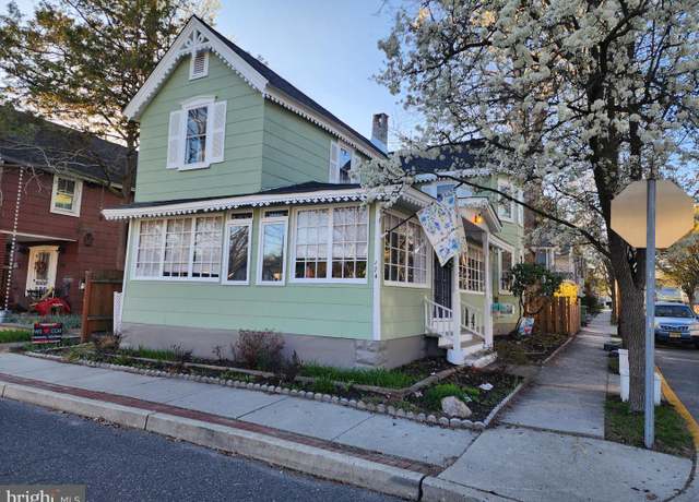 Property at 174 North Ave, Pitman, NJ 08071, 1 bed, 1 bath