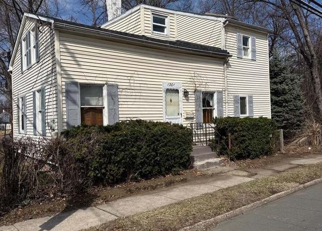 Property at 1301 Prospect St, Ewing, NJ 08638, 2 beds, 1.5 baths