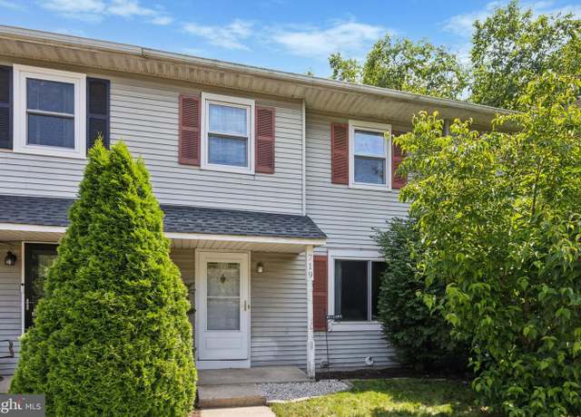 Property at 719 Hunters Run, Perkasie, PA 18944, 3 beds, 2.5 baths
