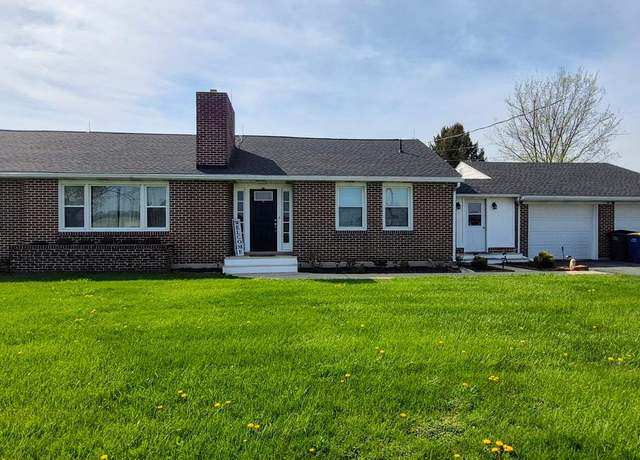 Property at 1095 Baish Rd, Mechanicsburg, PA 17055, 4 beds, 2 baths