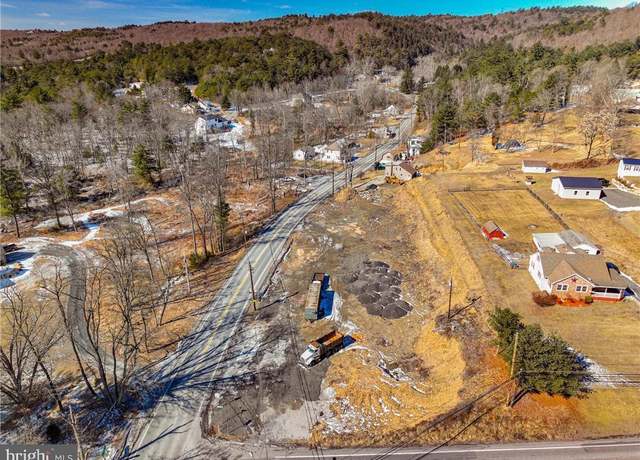 Property at 10 Hahns Dairy Rd, Palmerton, PA 18071