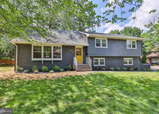 Property at 5 W Cherokee St, Emmaus, PA 18049, 4 beds, 2.5 baths