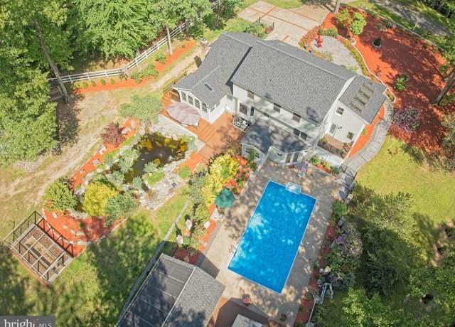Property at 14520 Idlebrook Ct, Manassas, VA 20112, 3 beds, 3.5 baths