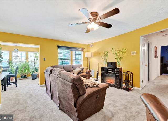 Property at 2825 Katewood Ct Unit 6-2825, Baltimore, MD 21209, 1 bed, 2 baths