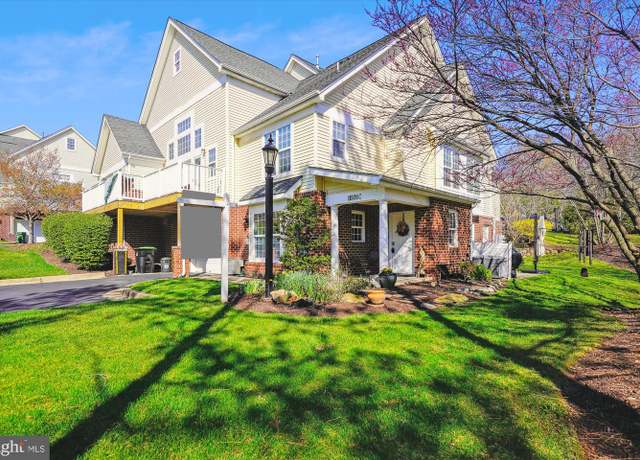 Property at 11920 Darnestown Rd Unit V-4-C, Gaithersburg, MD 20878, 2 beds, 2 baths