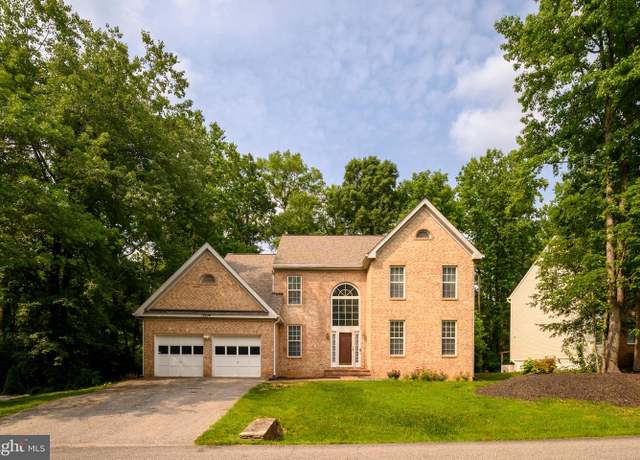Property at 12104 Quick Fox Ln, Bowie, MD 20720, 4 beds, 4.5 baths