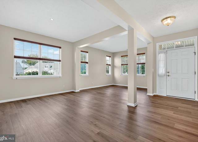 Property at 14 Mayfaire Cir, Westampton, NJ 08060, 2 beds, 2 baths