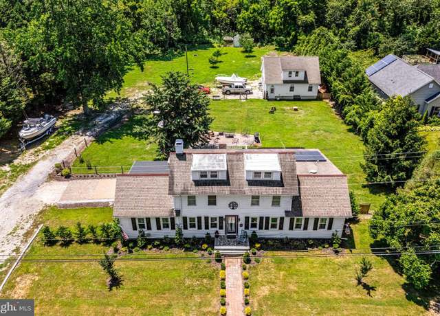 Property at 668 Crawford, Cape May, NJ 08204, 5 beds, 2.5 baths
