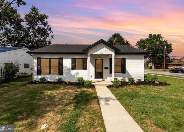 Property at 613 E Keller St, Mechanicsburg, PA 17055, 3 beds, 2 baths