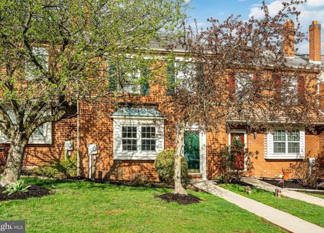 Property at 703 Village Green Dr, Gilbertsville, PA 19525, 3 beds, 1.5 baths