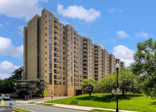 Property at 4500 S Four Mile Run Dr #623, Arlington, VA 22204, 2 beds, 2 baths