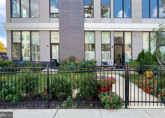 Property at 801 N Fairfax St #132, Alexandria, VA 22314, 4 beds, 4 baths