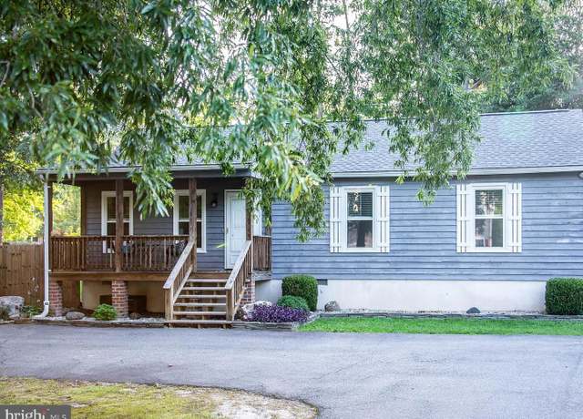 Property at 701 Welsh Dr, Ruther Glen, VA 22546, 3 beds, 2 baths