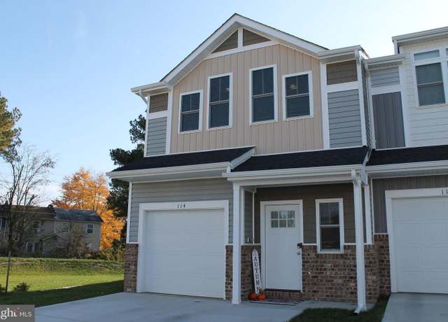 Property at 114 Stella Ct, Stephens City, VA 22655, 3 beds, 2.5 baths