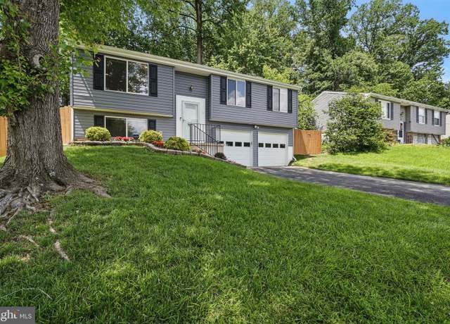 Property at 7310 Husky Ln, North Springfield, VA 22151, 4 beds, 3 baths